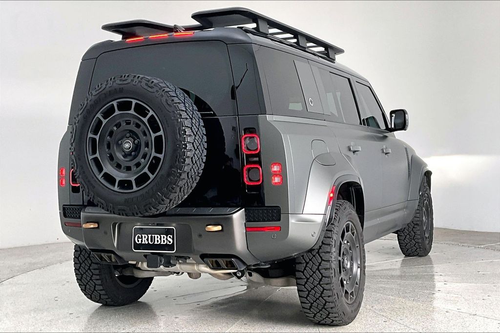 land rover defender 2025 SALEZEE95S2446743 image land rover defender 2025 SALEZEE95S2446743 image